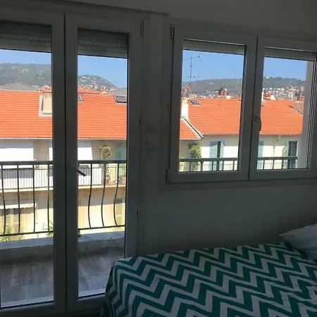 Appartement 4 A 6 Personnes Sur La Coulee Verte Nice